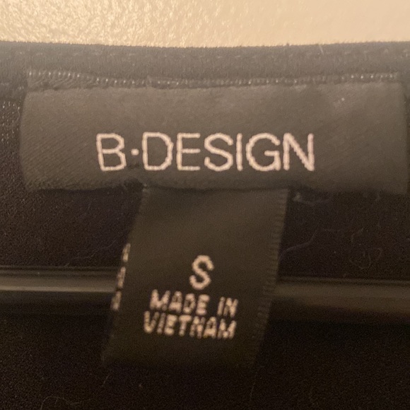 B-Design Size S - Asymmetrical Blue & Black Color Block Quarter Sleeve Top - Picture 3 of 4